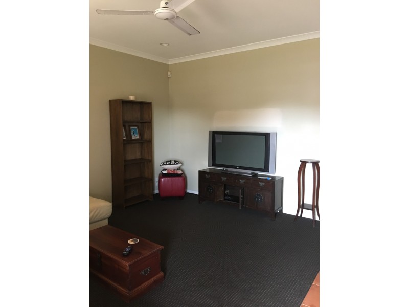 54 Amhurst Street, Slade Point QLD 4740