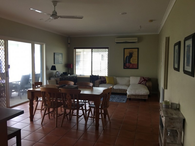 54 Amhurst Street, Slade Point QLD 4740