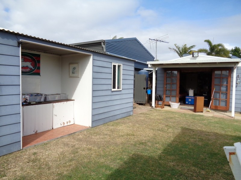 54 Amhurst Street, Slade Point QLD 4740