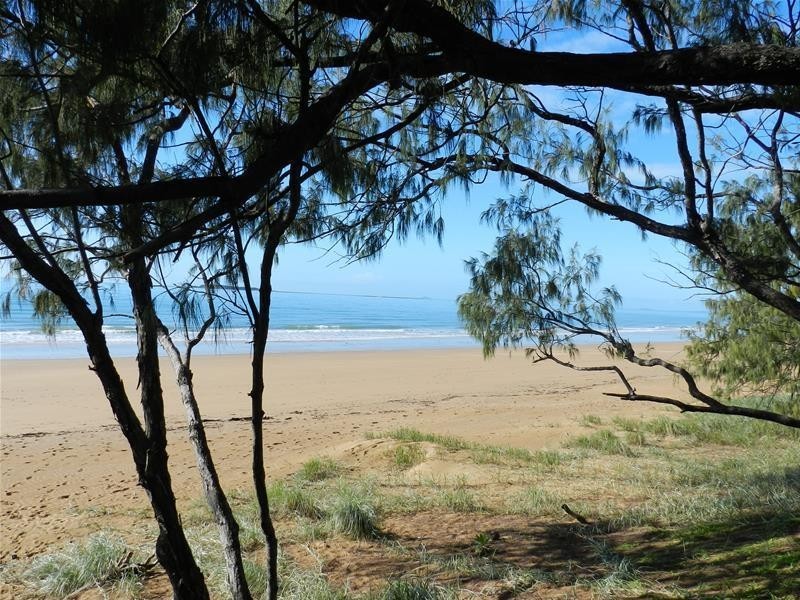 8 Rasmussen Avenue, Hay Point QLD 4740