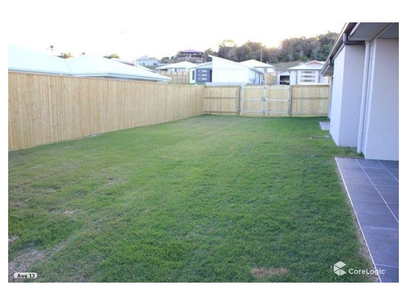 30 Kerrisdale Crescent, Beaconsfield QLD 4740