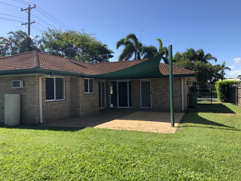 9 Amiet Street, South Mackay QLD 4740