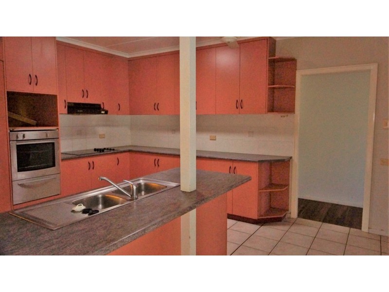 19 Johnson Street, West Mackay QLD 4740