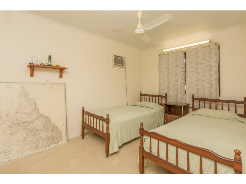 83 Holland Street, West Mackay QLD 4740