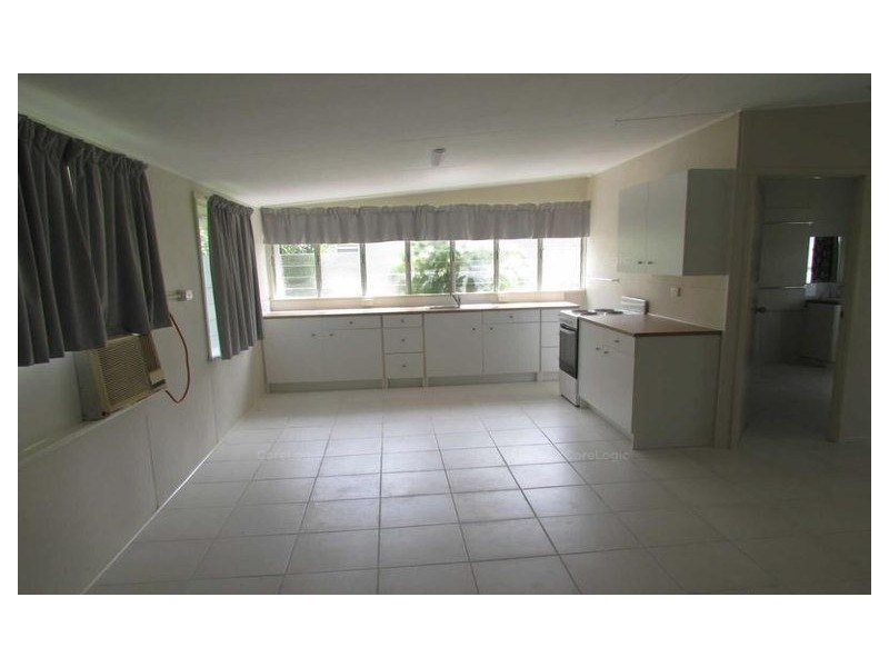 20 McEwans Beach Esplanade, Mcewens Beach QLD 4740