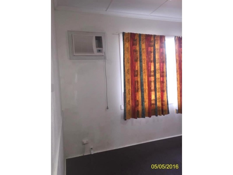 2 48 Wellington Street, Mackay QLD 4740