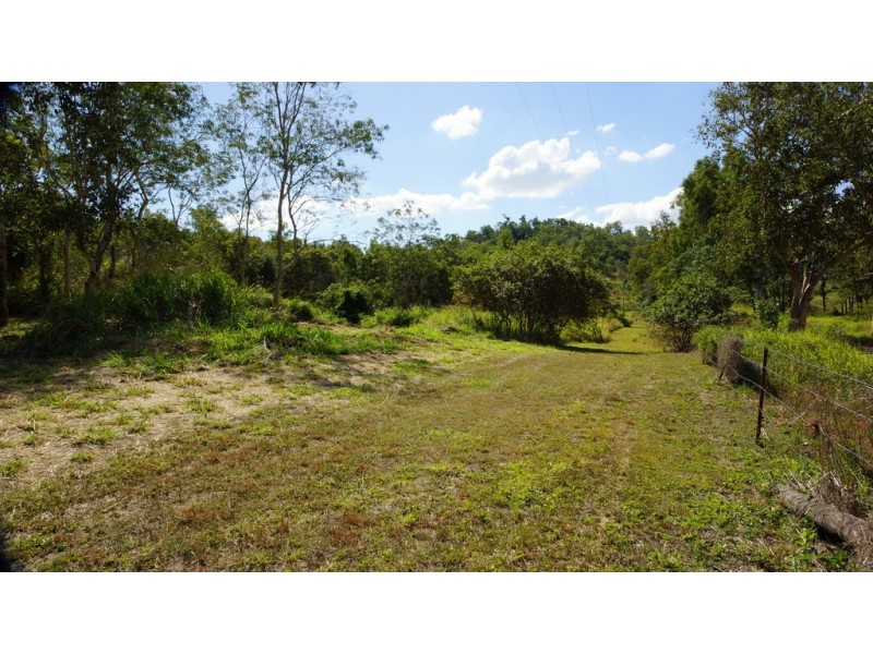 148 Stoney Creek Road, Eton QLD 4741