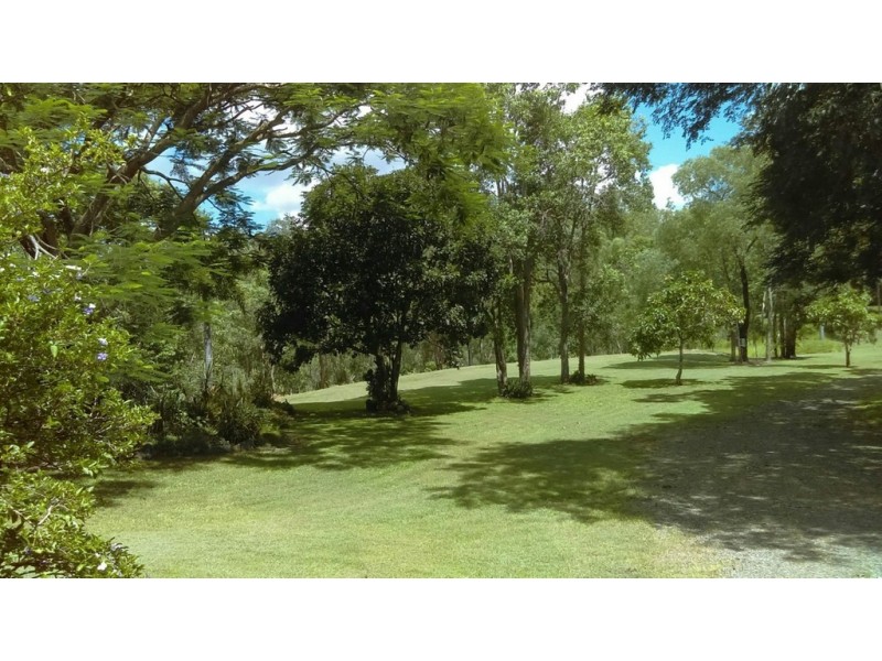 105 Pyms Road, Hampden QLD 4741