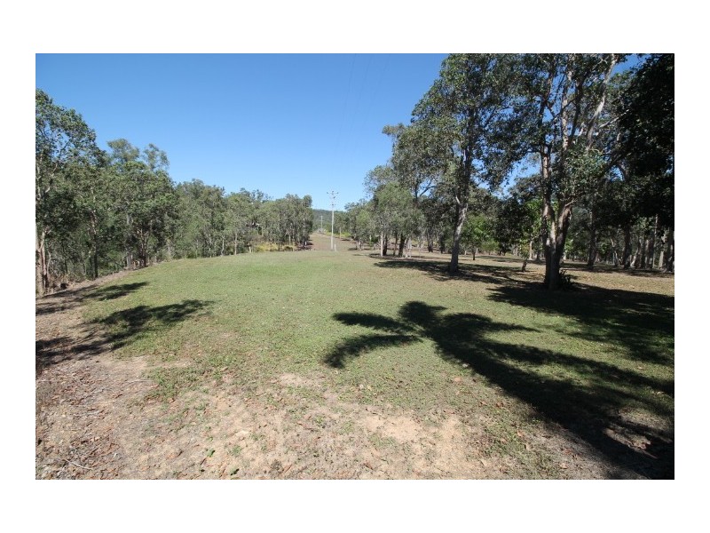 105 Pyms Road, Hampden QLD 4741