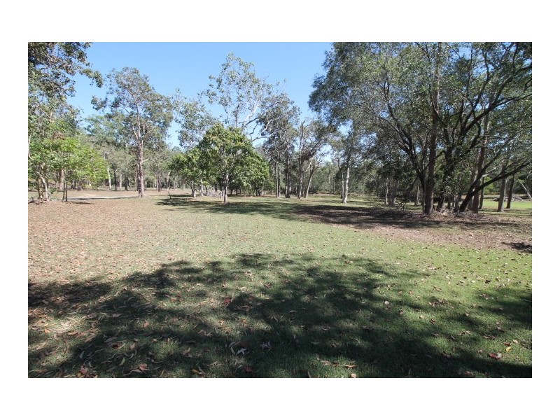 105 Pyms Road, Hampden QLD 4741