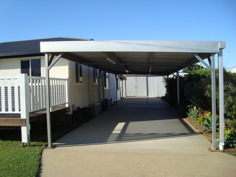 16 Mary Street, West Mackay QLD 4740