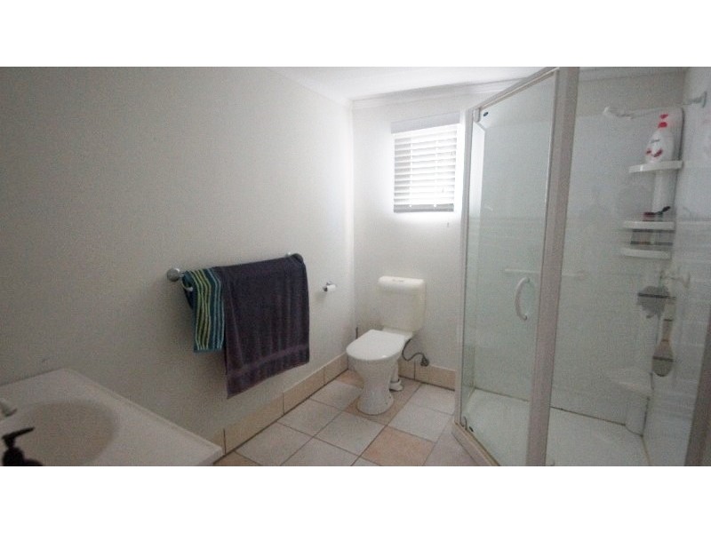 16 Mary Street, West Mackay QLD 4740