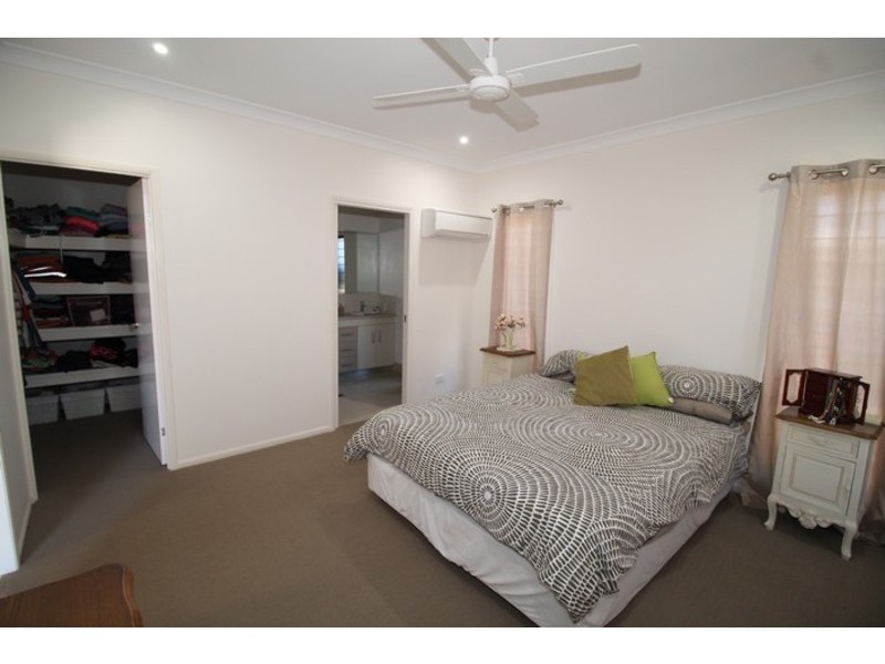 14 AUDRENA STREET, Hay Point QLD 4740