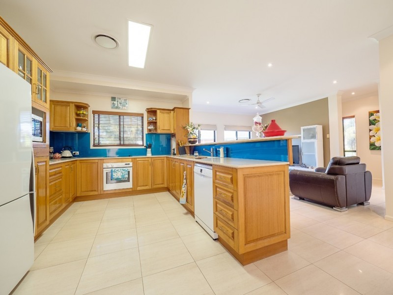 15 Inglewood Close, Andergrove QLD 4740