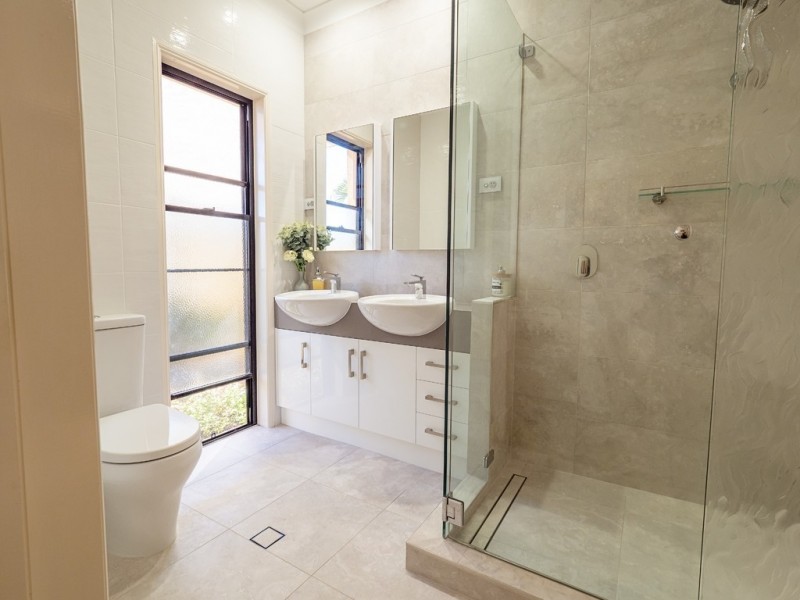 15 Inglewood Close, Andergrove QLD 4740