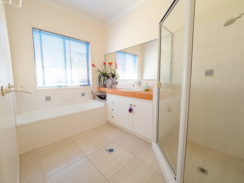 15 Inglewood Close, Andergrove QLD 4740