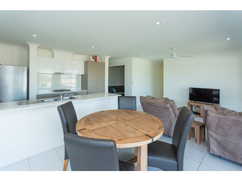 30 Hangan Street, Bucasia QLD 4750