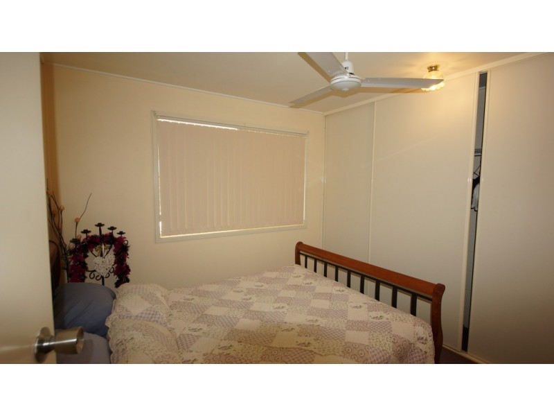 1 and 2 / 22 Schapers Road, Glenella QLD 4740