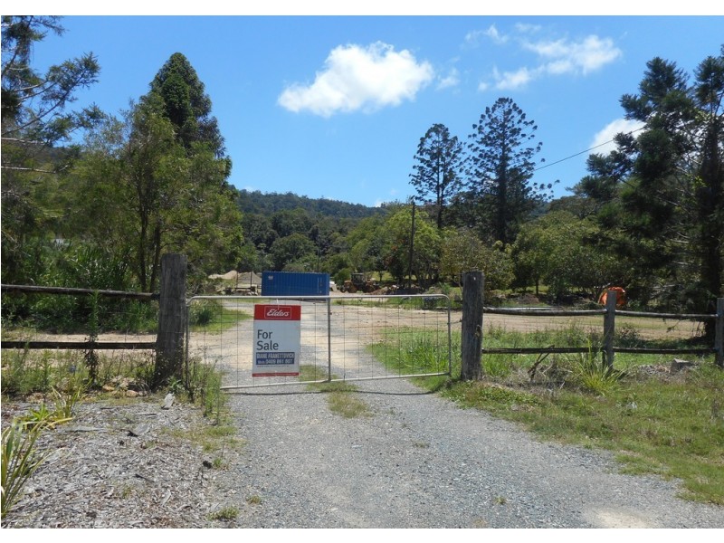 18 Cummings Street, Eungella QLD 4757