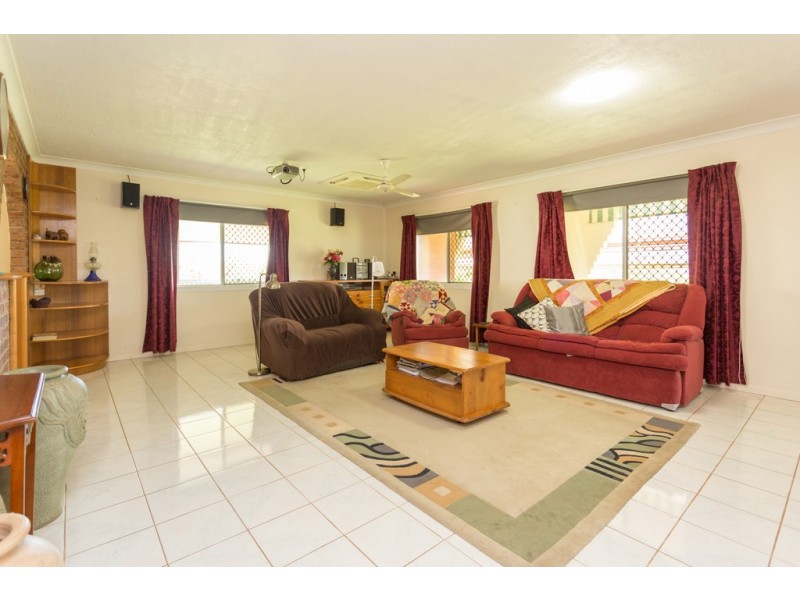 4 McKnight Road, Alligator Creek QLD 4740