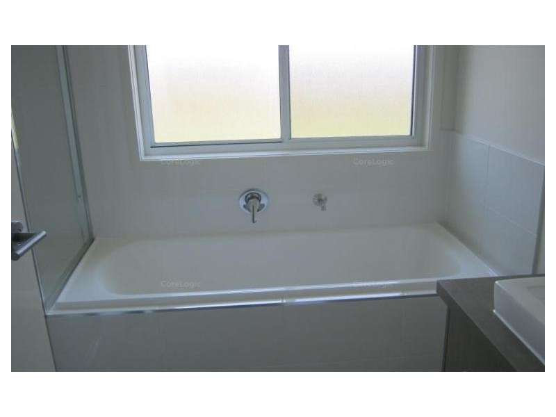 28 Kristy Crescent, Eimeo QLD 4740