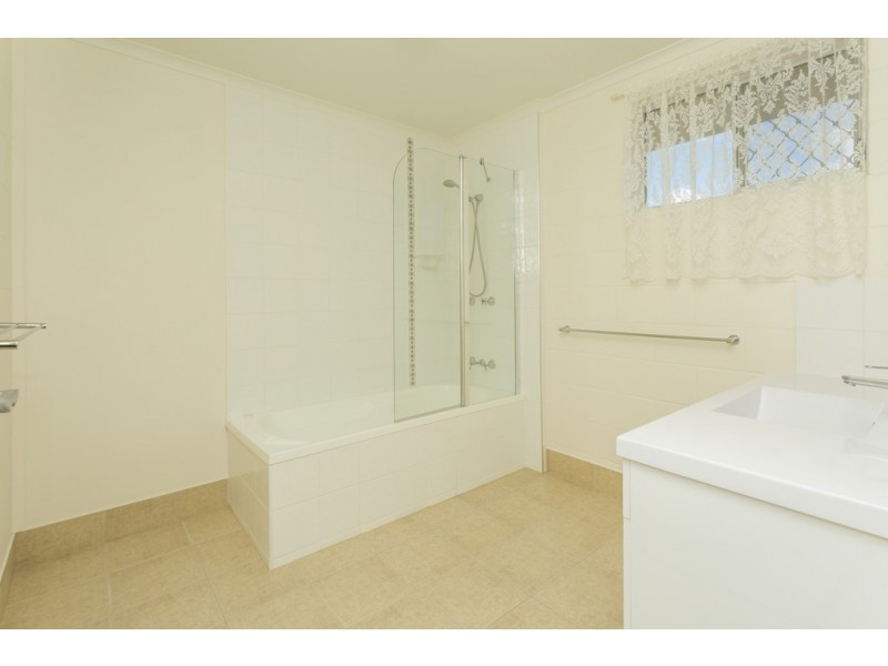 27 Colby Court, Beaconsfield QLD 4740