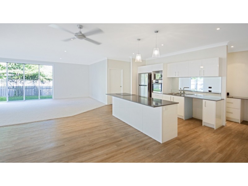 1-3 Seychelles Road, Shoal Point QLD 4750