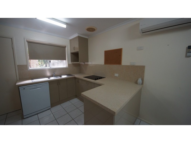 28/26 Bourke Street, Blacks Beach QLD 4740