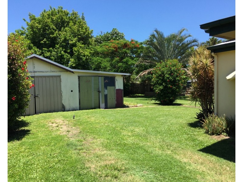 22 Perry Street, West Mackay QLD 4740