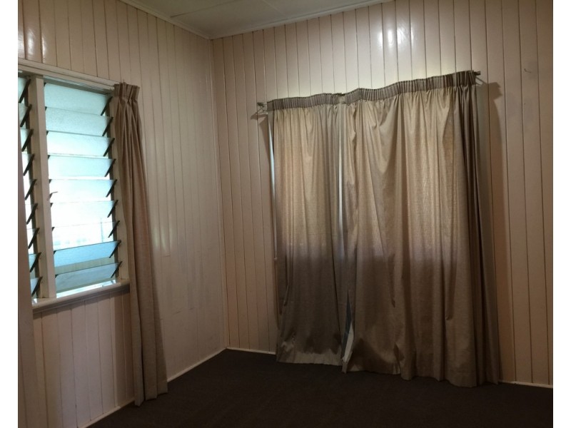 22 Perry Street, West Mackay QLD 4740
