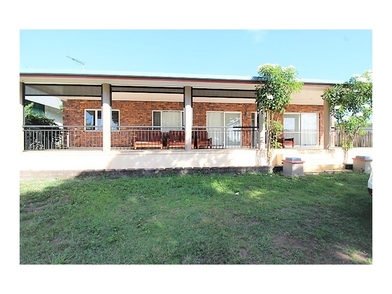 12 Rasmussen Avenue, Hay Point QLD 4740