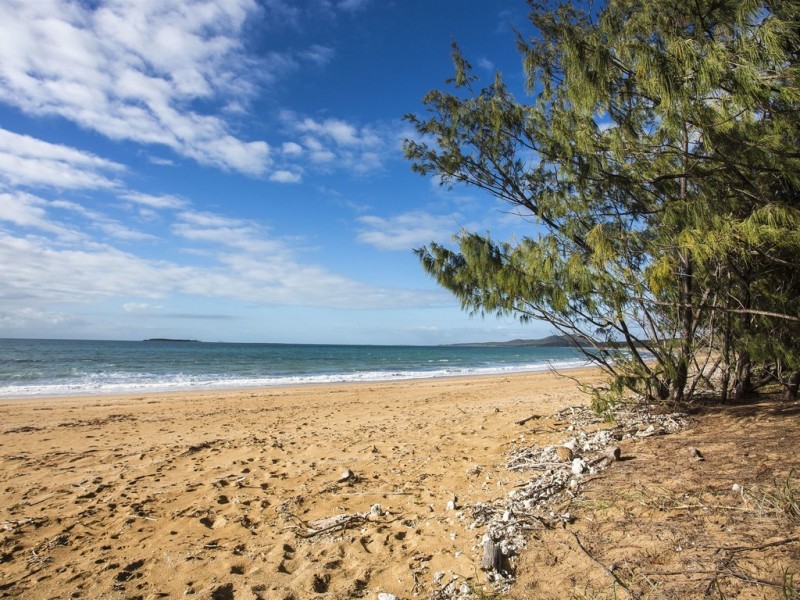12 Rasmussen Avenue, Hay Point QLD 4740