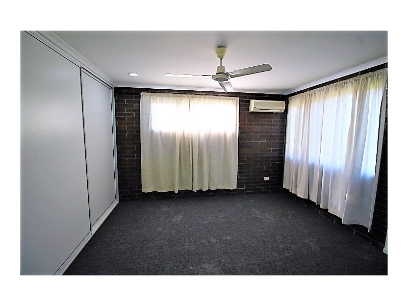 14 PENINSULA DRIVE, Hay Point QLD 4740