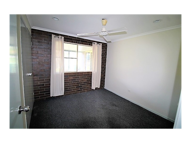 14 PENINSULA DRIVE, Hay Point QLD 4740