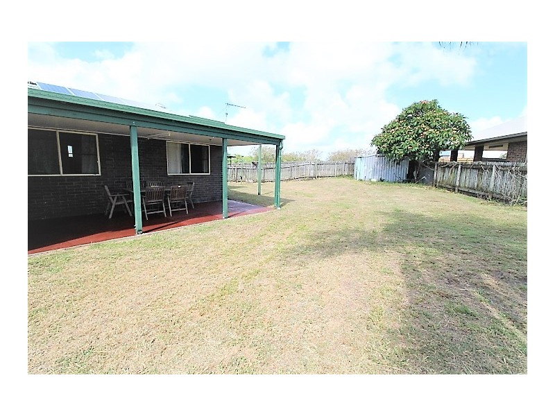 14 PENINSULA DRIVE, Hay Point QLD 4740