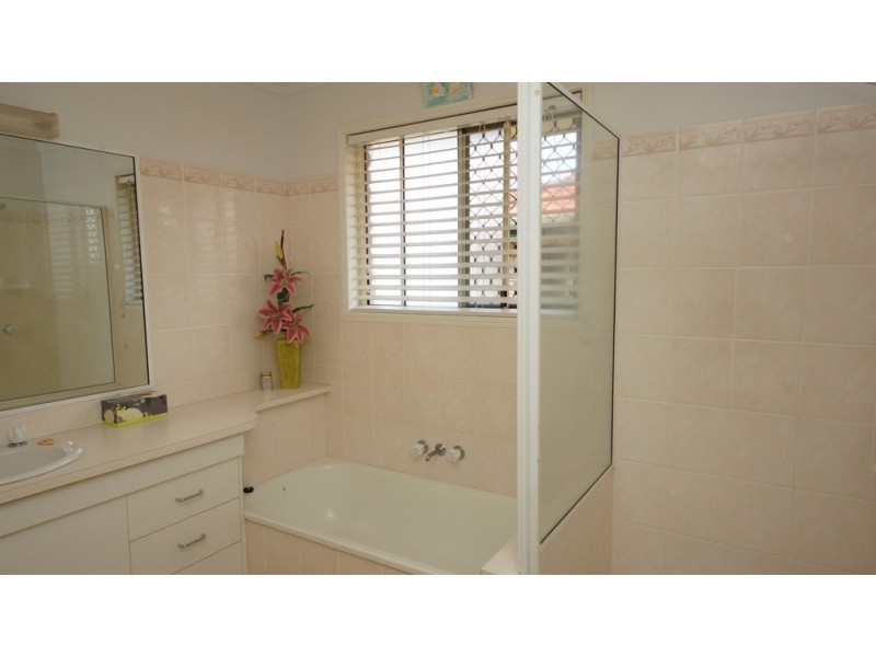 6 Raymond Court, Walkerston QLD 4751