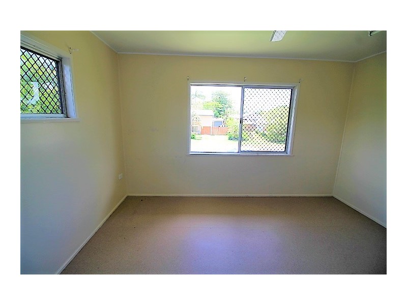 10 Eshmann Street, North Mackay QLD 4740