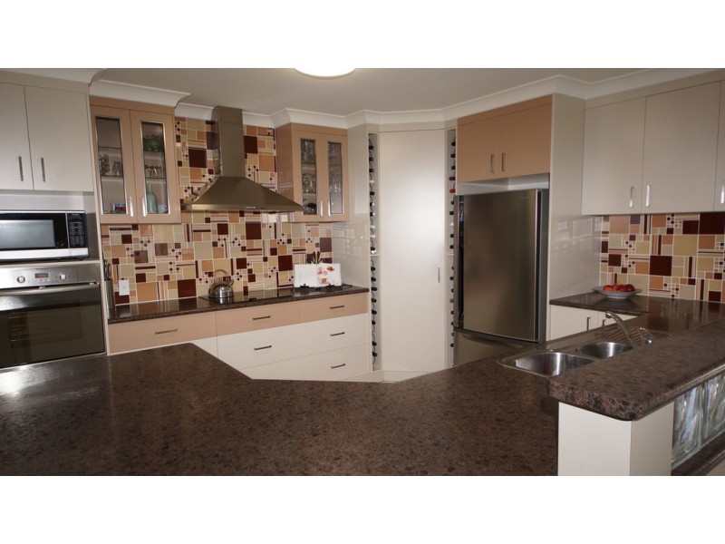 48 Poulsen Drive, Marian QLD 4753