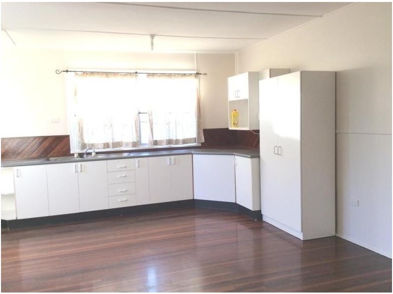 37 Malcomson Street, North Mackay QLD 4740