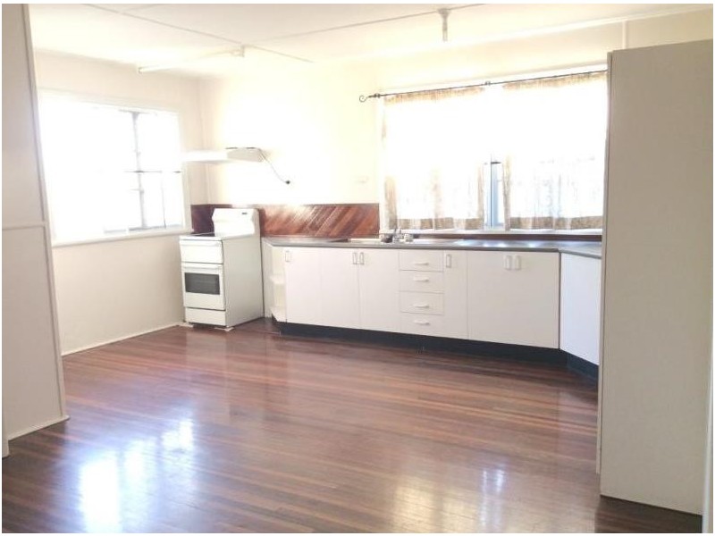 37 Malcomson Street, North Mackay QLD 4740