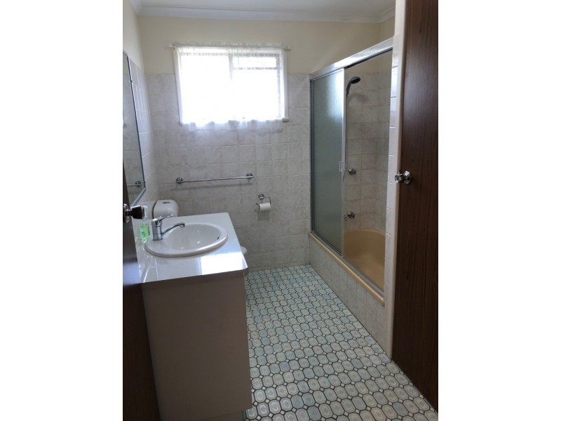 49 Phillip Street, Mount Pleasant QLD 4740