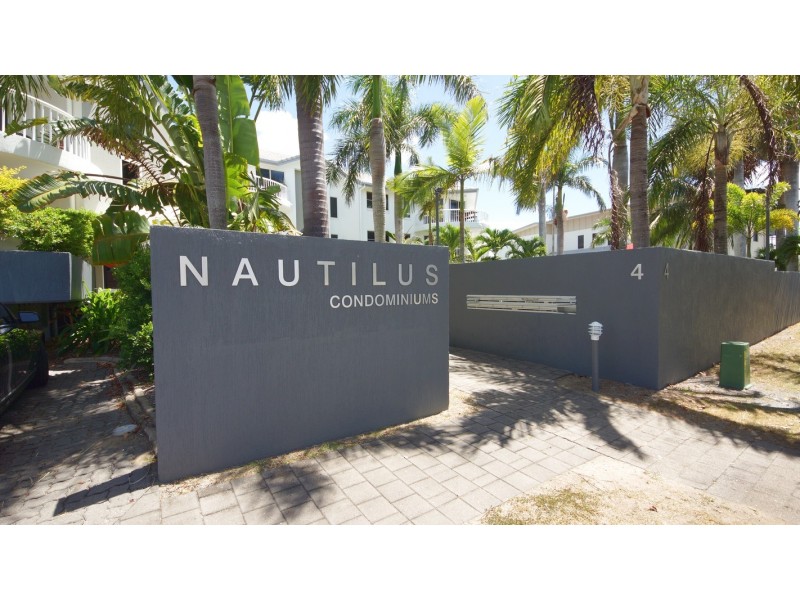 2/4 Prudhoe Street, East Mackay QLD 4740