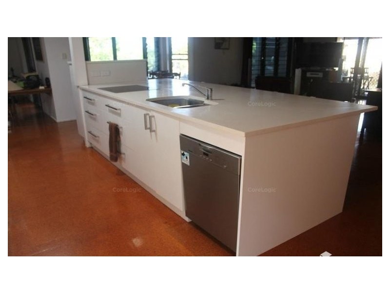 3 Dell Court, Beaconsfield QLD 4740