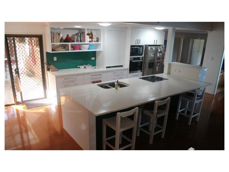 3 Dell Court, Beaconsfield QLD 4740