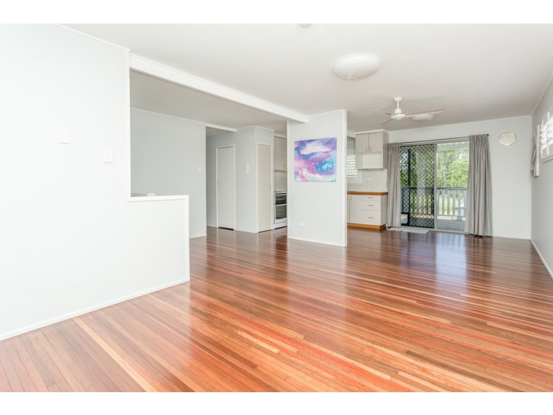 4 Camerons Road, Walkerston QLD 4751