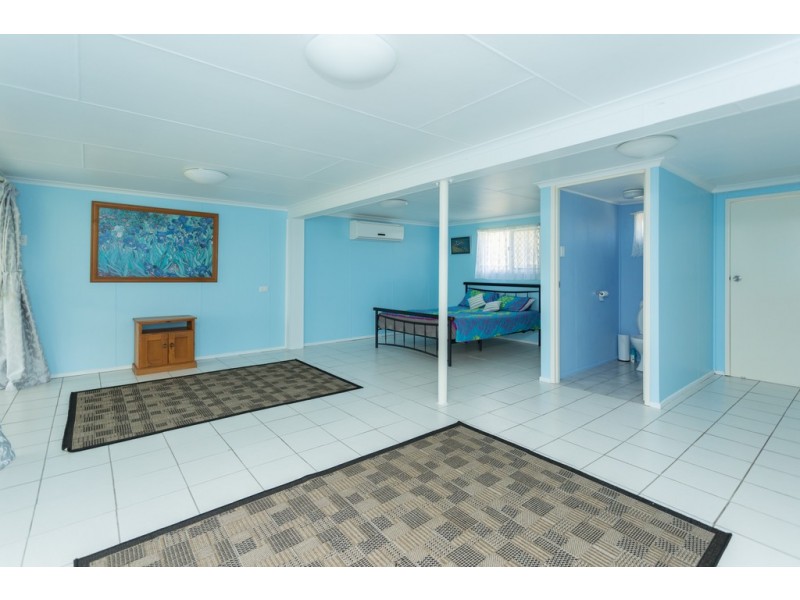 4 Camerons Road, Walkerston QLD 4751