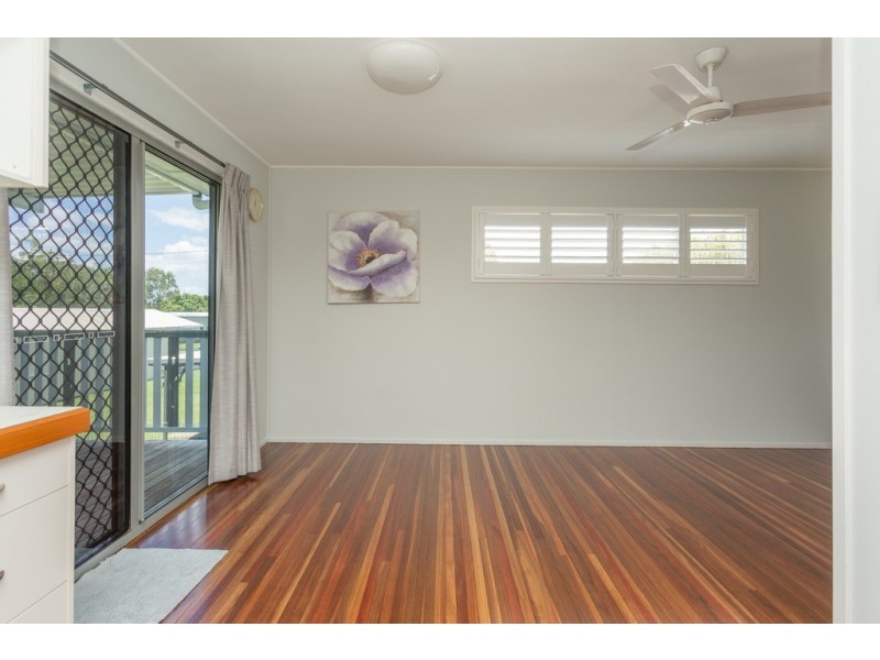 4 Camerons Road, Walkerston QLD 4751