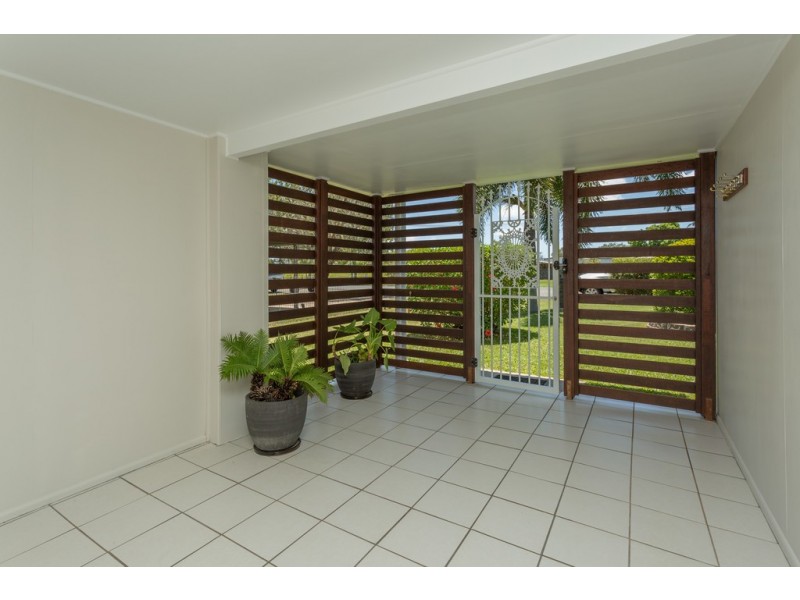 4 Camerons Road, Walkerston QLD 4751