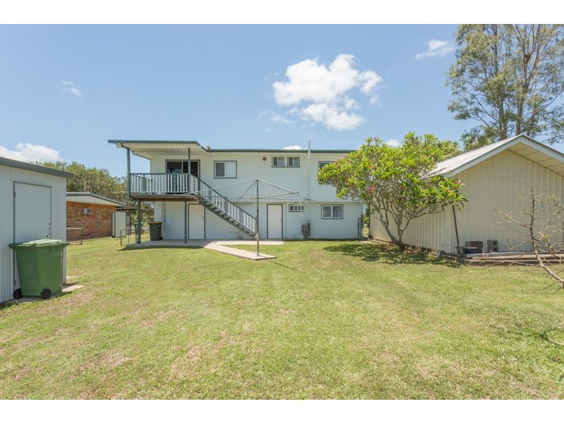 4 Camerons Road, Walkerston QLD 4751