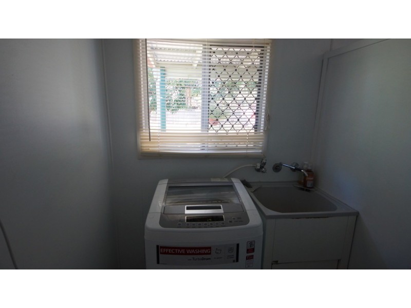 17 Pratt Street, South Mackay QLD 4740